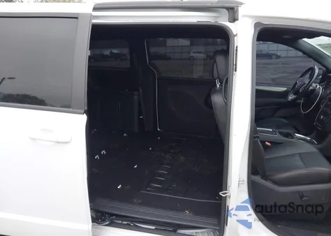 2019 Dodge Grand Caravan Gt из США, поврежденный, VIN 2C4RDGEGXKR726290